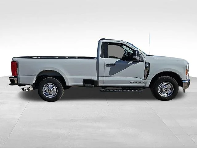 2025 Ford F-350 Super Duty XL - Photo 64