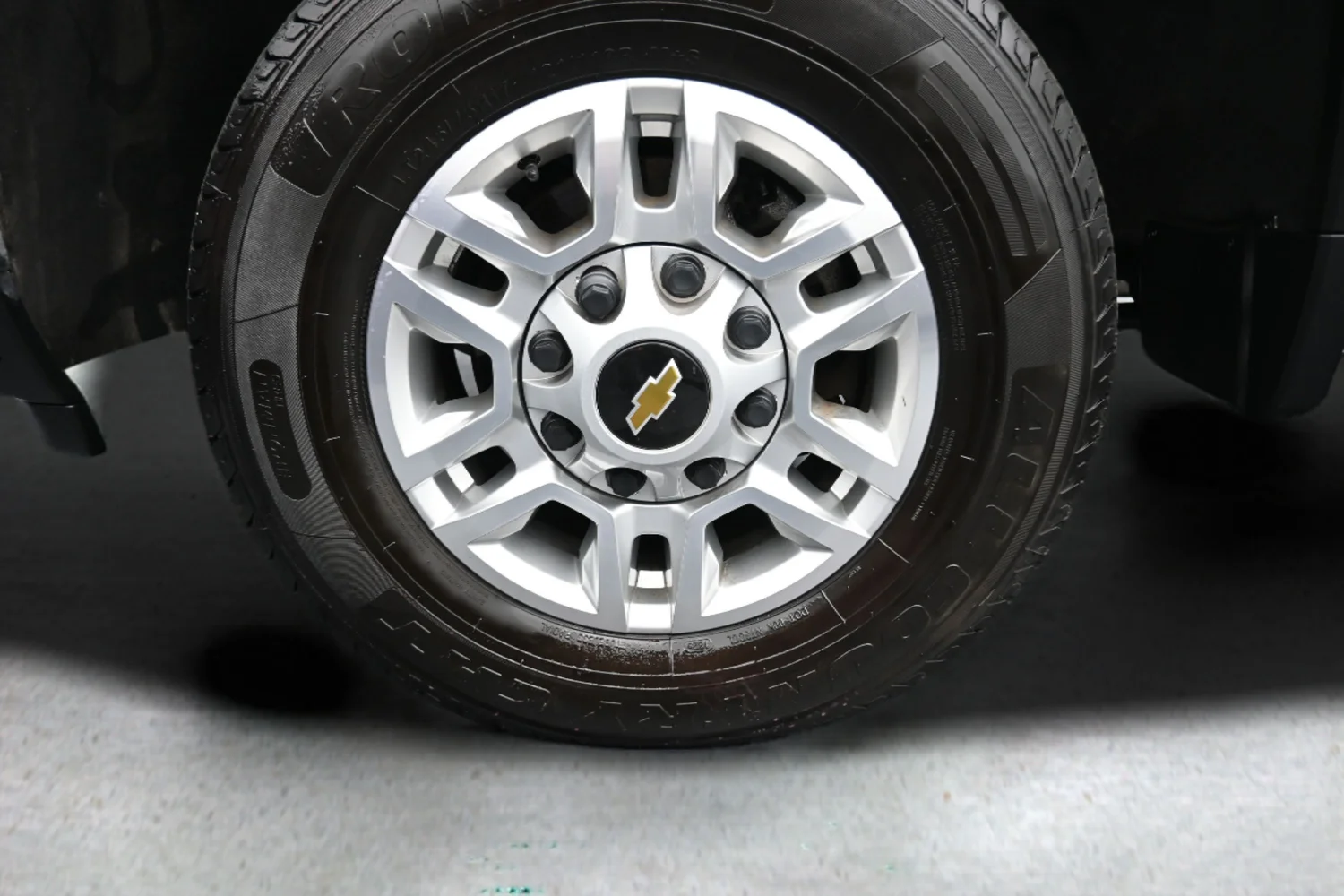 Used 2026 Gray Chevrolet LT image 24