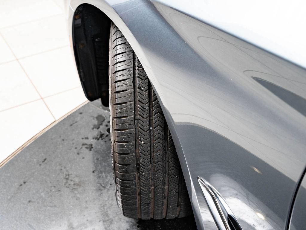 Used 2022 Bluestone Metallic BMW 530i xDrive image 48