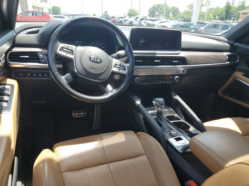 Certified Used 2021 Green Kia SX image 10