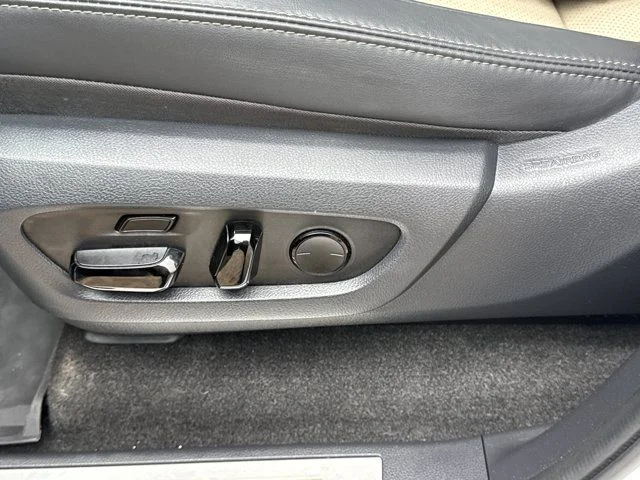 Used 2025 White Lexus 550 Overtrail+ image 17