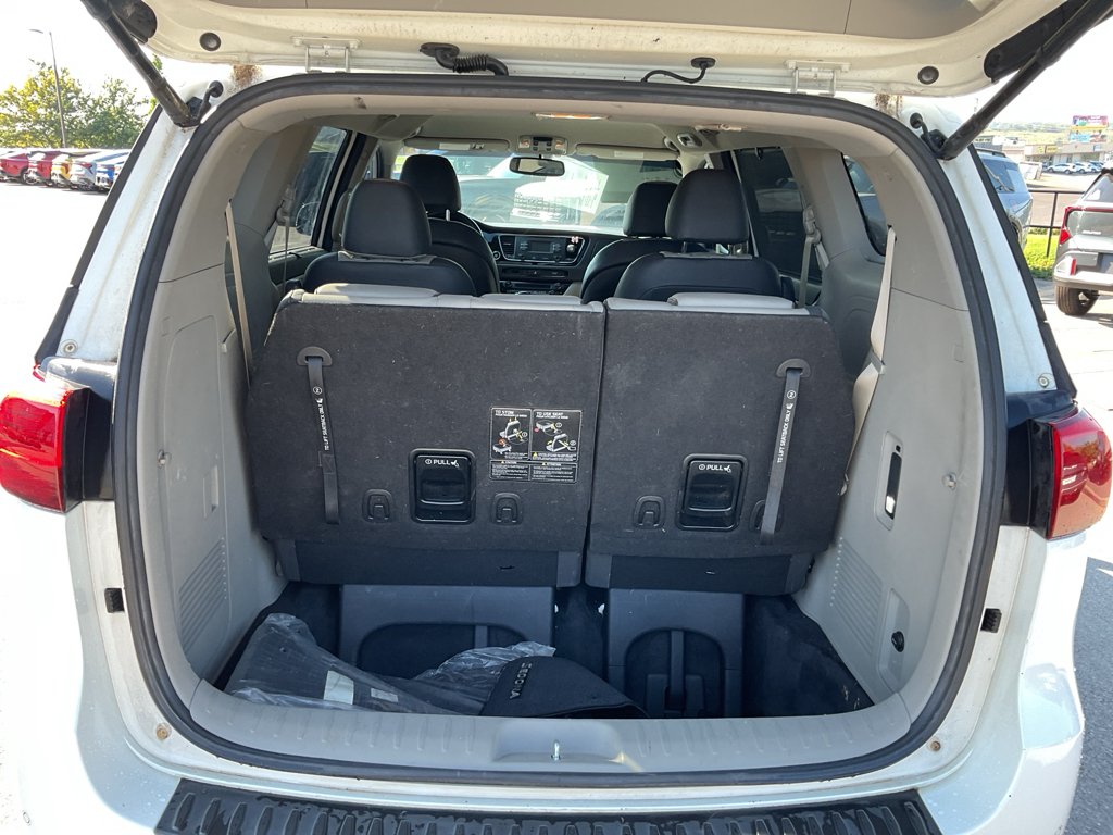 Used 2015 Snow White Pearl Kia EX image 15
