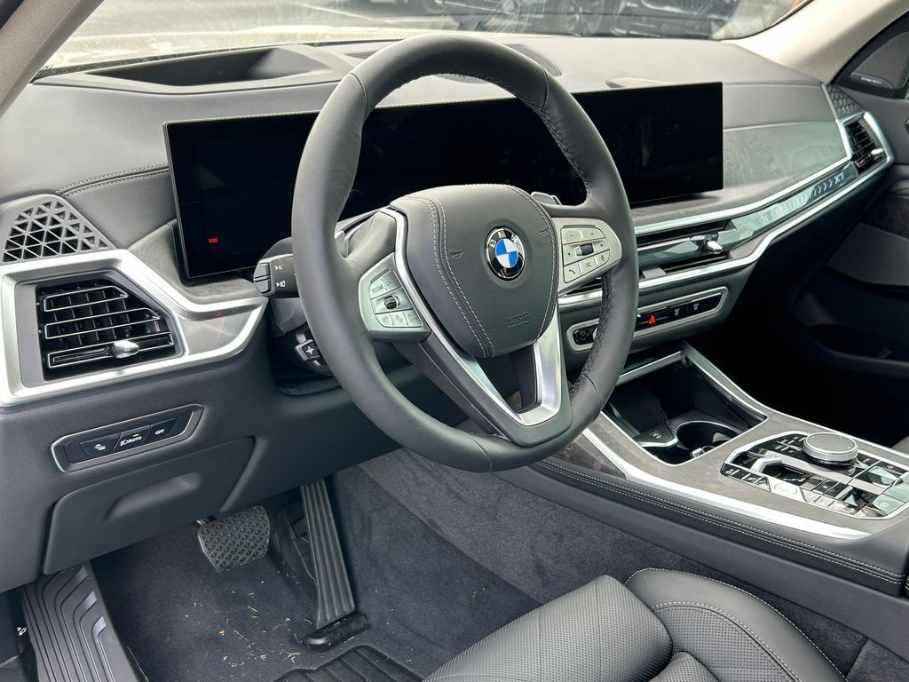 2026 BMW X7 40i - Photo 13