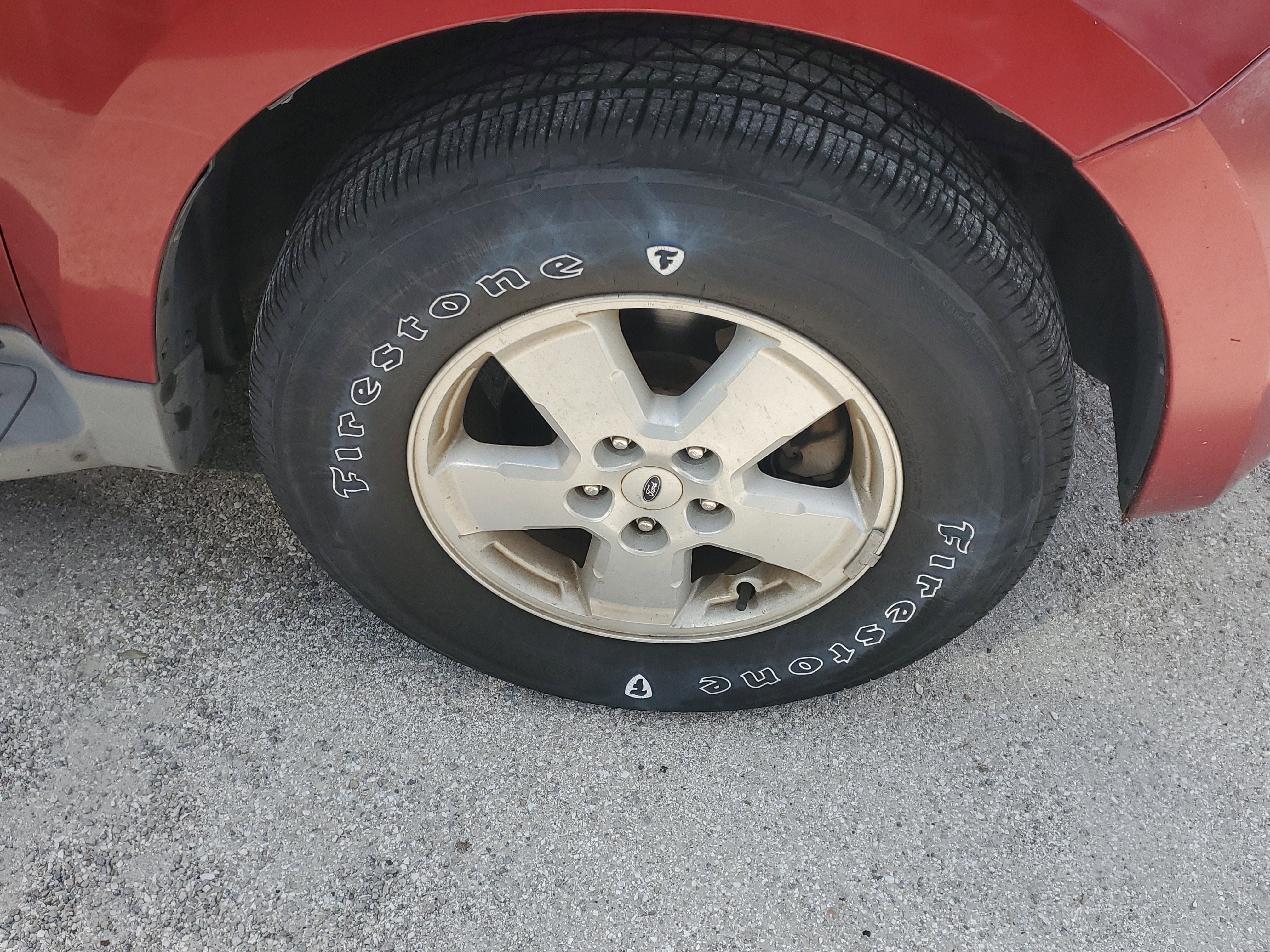 Used 2008  Ford XLT image 3