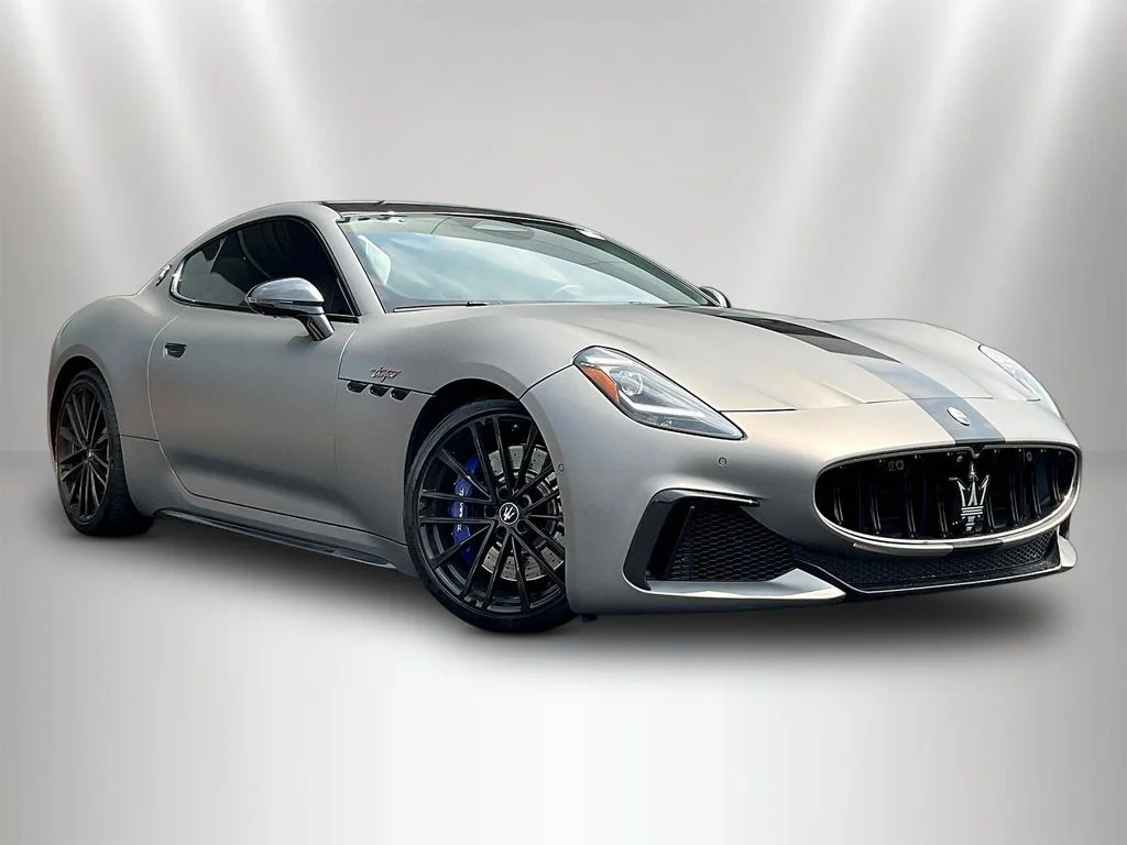 Used 2024  Maserati Trofeo image 3