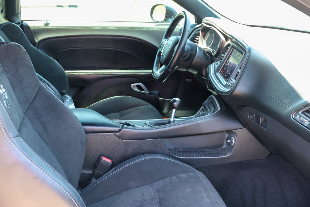 Used 2022 Black Dodge R/T Scat Pack Widebody image 17