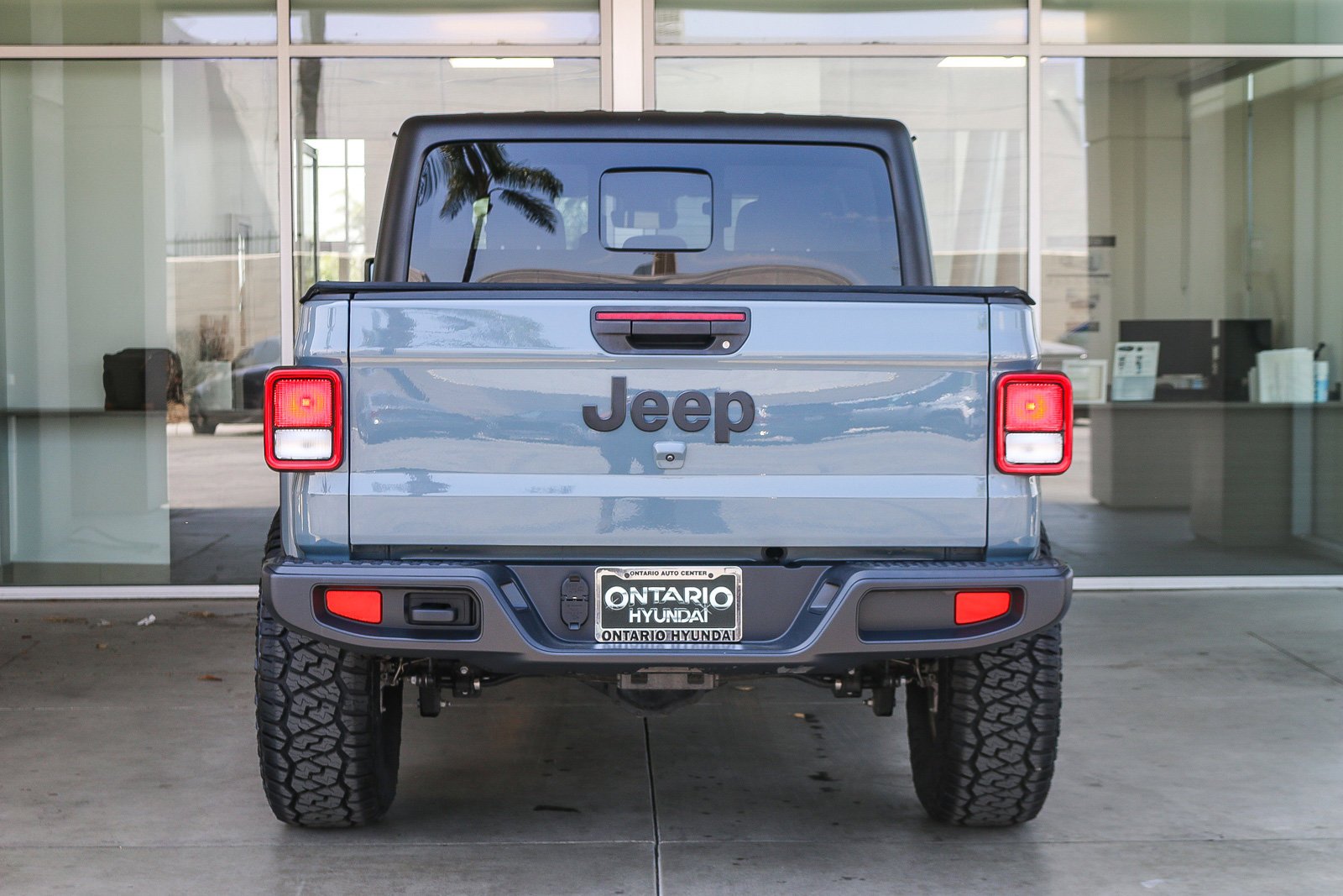 Used 2024 Anvil Clear Coat Jeep Sport S image 7