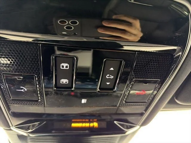 Used 2026 Black Land Rover SE image 22