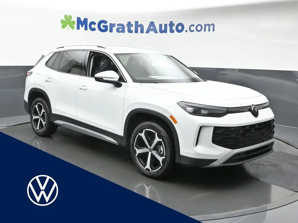 New 2026 White/off-white Volkswagen 2.0T SE image 1