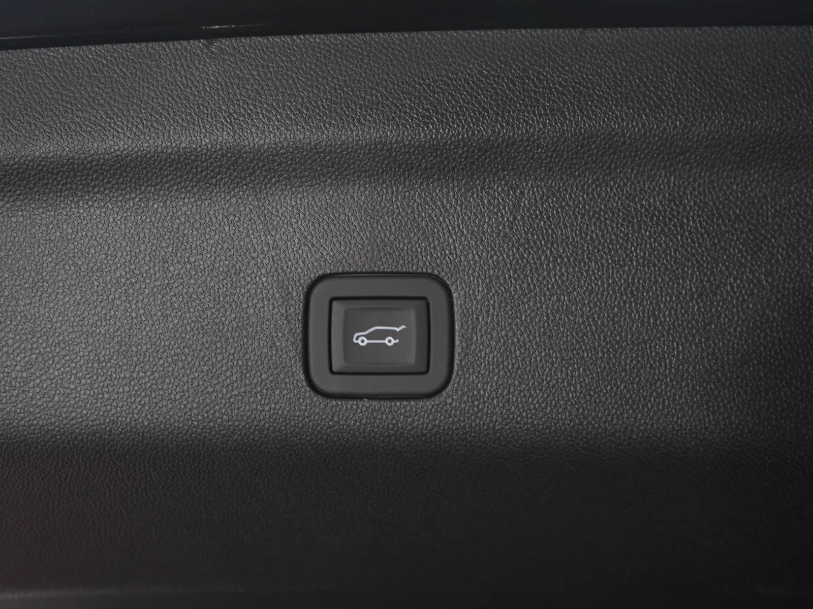 Used 2026 Black Raven Cadillac 4WD 4dr Platinum Sport image 10
