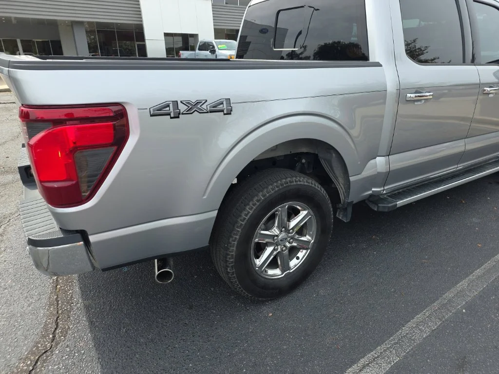 Used 2024 Silver Ford XLT image 14