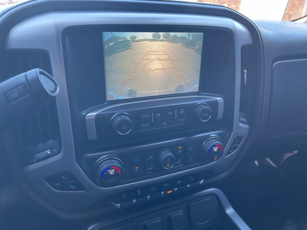 Used 2018 Red GMC SLT image 26
