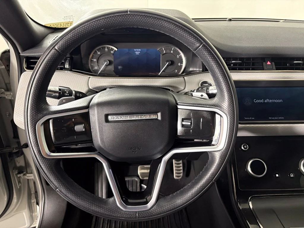 Used 2022 Silver Land Rover Dynamic image 24