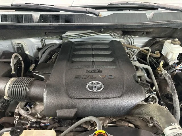 Used 2019 Gray Toyota Limited image 30