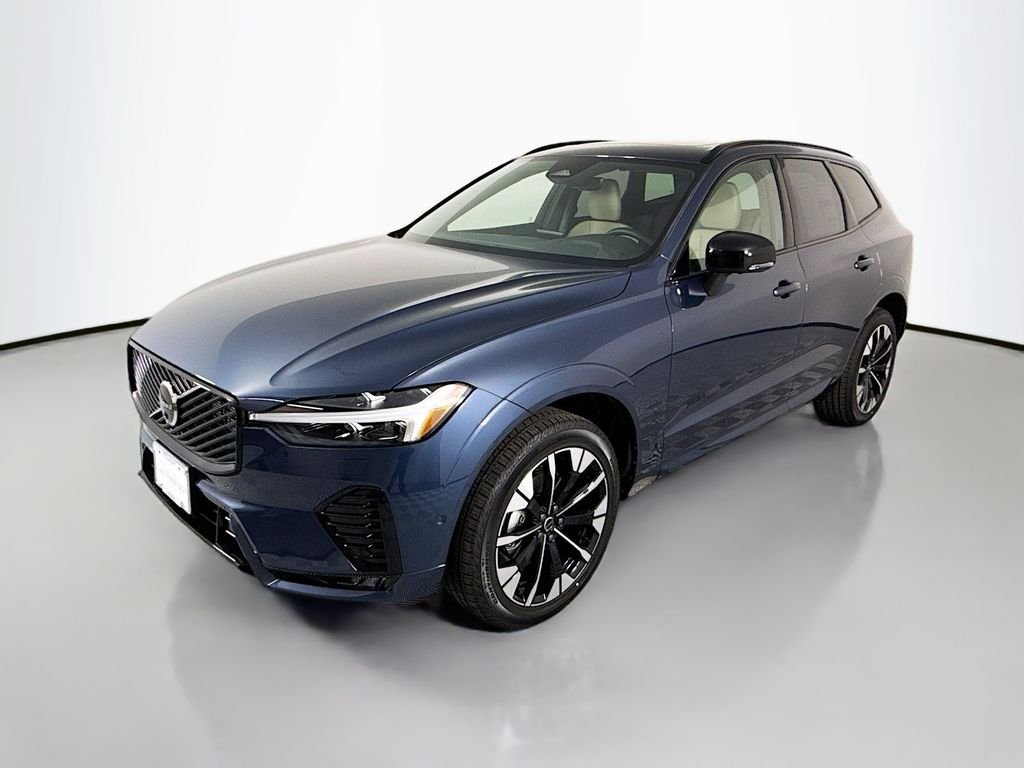 2026 Volvo XC60 Plus