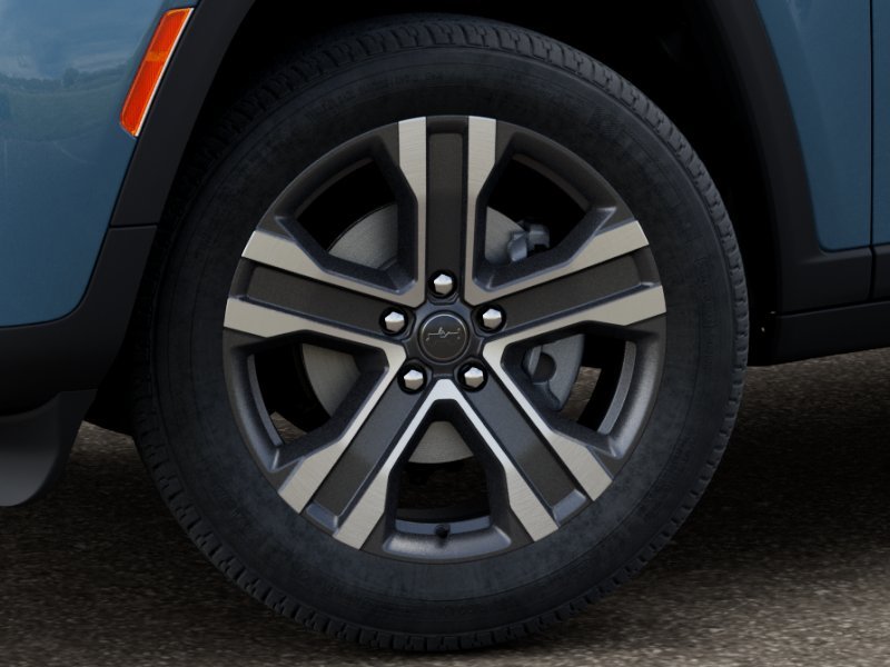 New 2027 Steel Blue Paint Jeep Limited image 4
