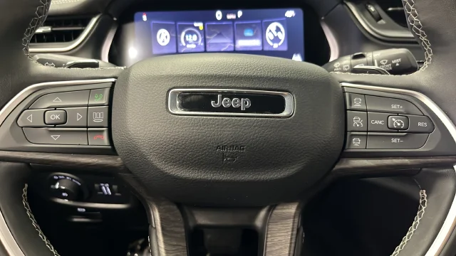 Used 2024 Silver Jeep Limited image 16