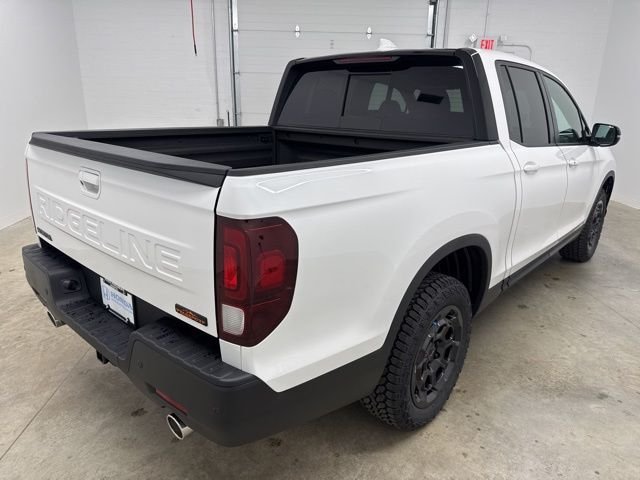 New 2026 Platinum White Pearl Honda TrailSport+ image 5