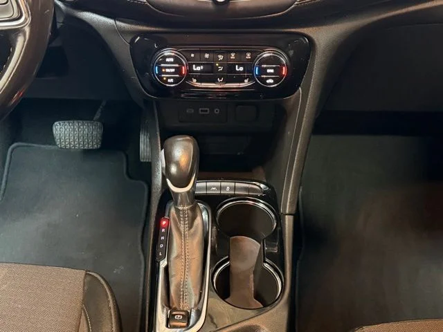 Used 2020 Deep Azure Metallic Buick Select image 14