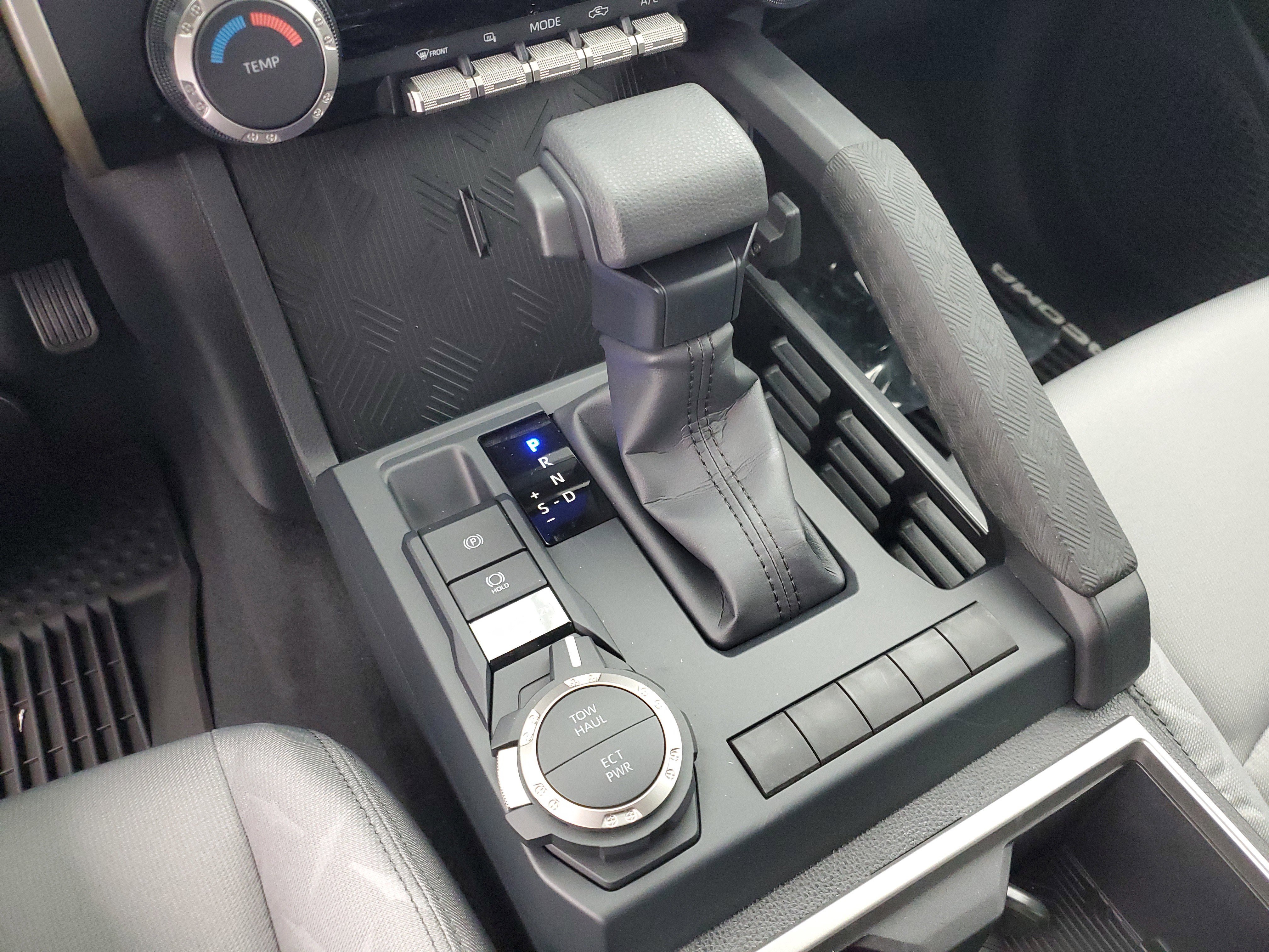 2026 Toyota Tacoma SR5 - Photo 31
