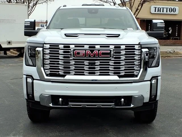2026 GMC Sierra 2500HD Denali - Photo 32