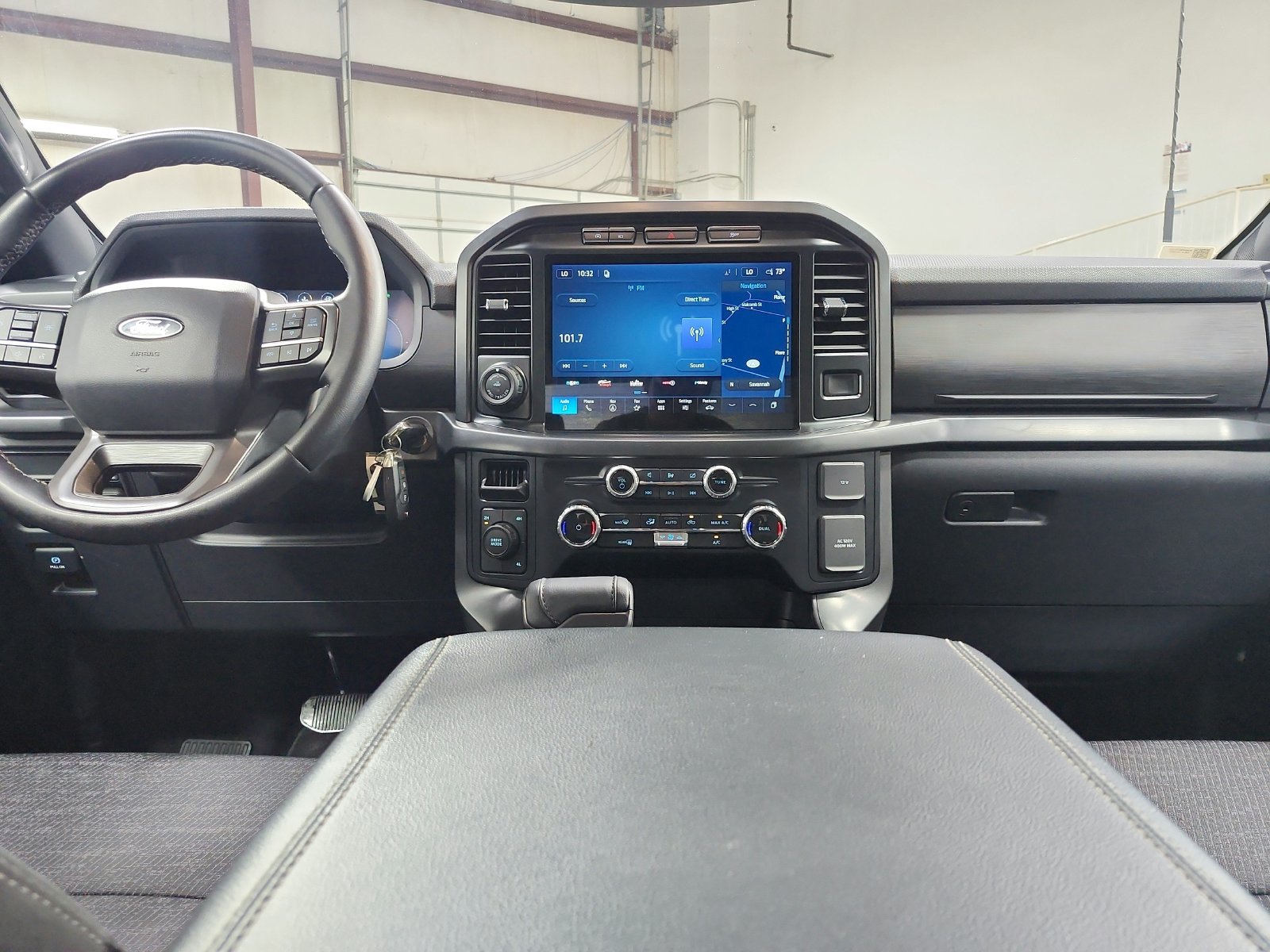 Used 2024 Gray Ford XLT image 25