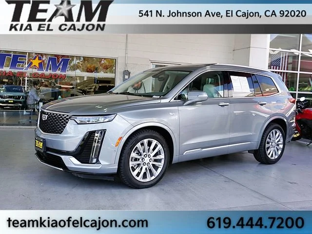 Used 2023 Silver Cadillac Premium Luxury image 5
