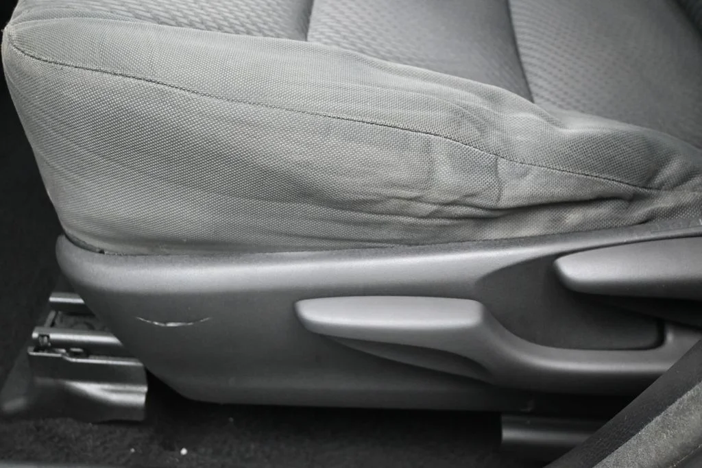 Used 2018 Blizzard Pearl Toyota LE image 13