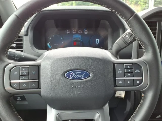 Used 2025 Black Ford XLT image 20