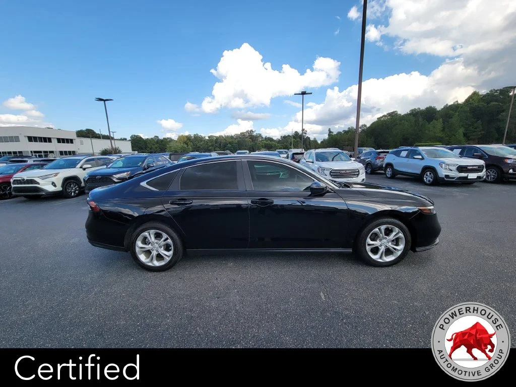 Used 2023 Black Honda LX image 8