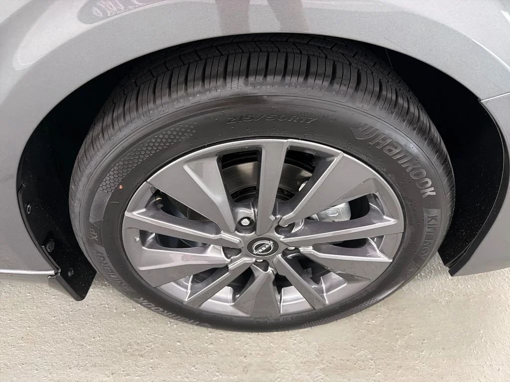 New 2026 Gun Metallic Nissan SL image 4