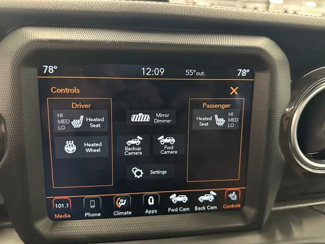Used 2022 Gray Jeep Unlimited Rubicon 392 image 33