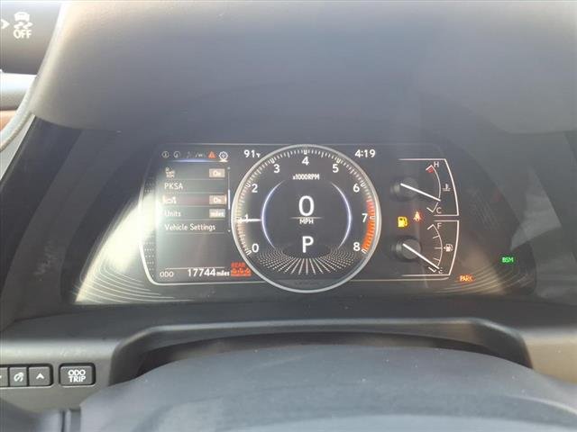 2025 Lexus ES 350 - Photo 20