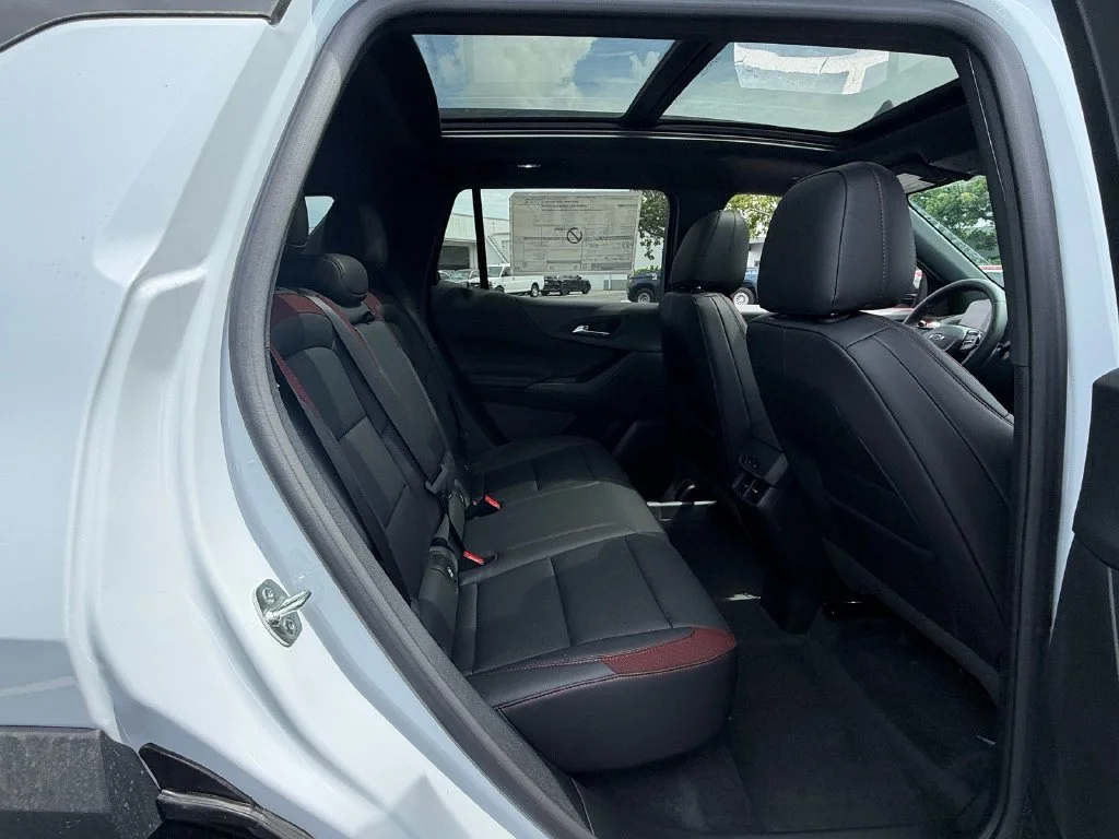 New 2027 Polar White Tricoat Chevrolet RS image 13