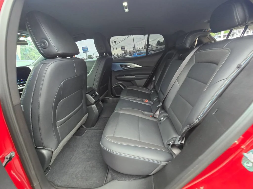 Used 2025 Radiant Red Tintcoat Chevrolet LT image 15