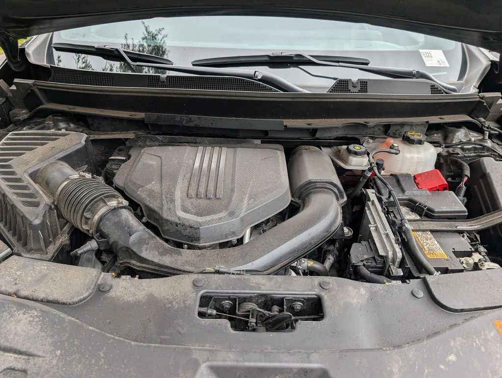 Used 2025 Black Chevrolet LT image 10