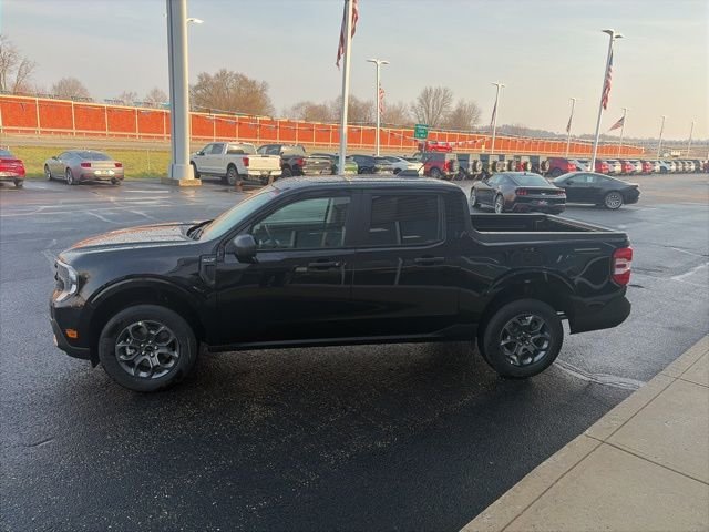 New 2026 Shadow Black Ford XLT image 33