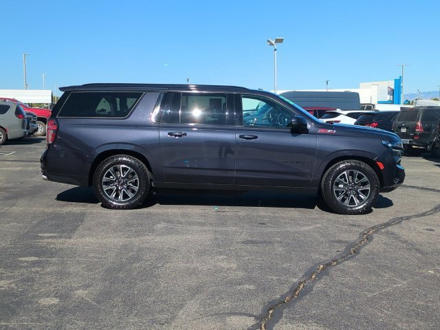 Used 2024 Dark Ash Metallic Chevrolet Z71 image 9
