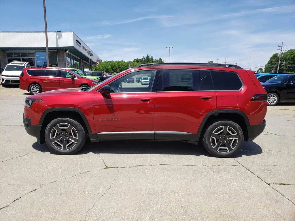New 2026 Red Hot Pearl-Coat Exterior Paint Jeep Limited image 6