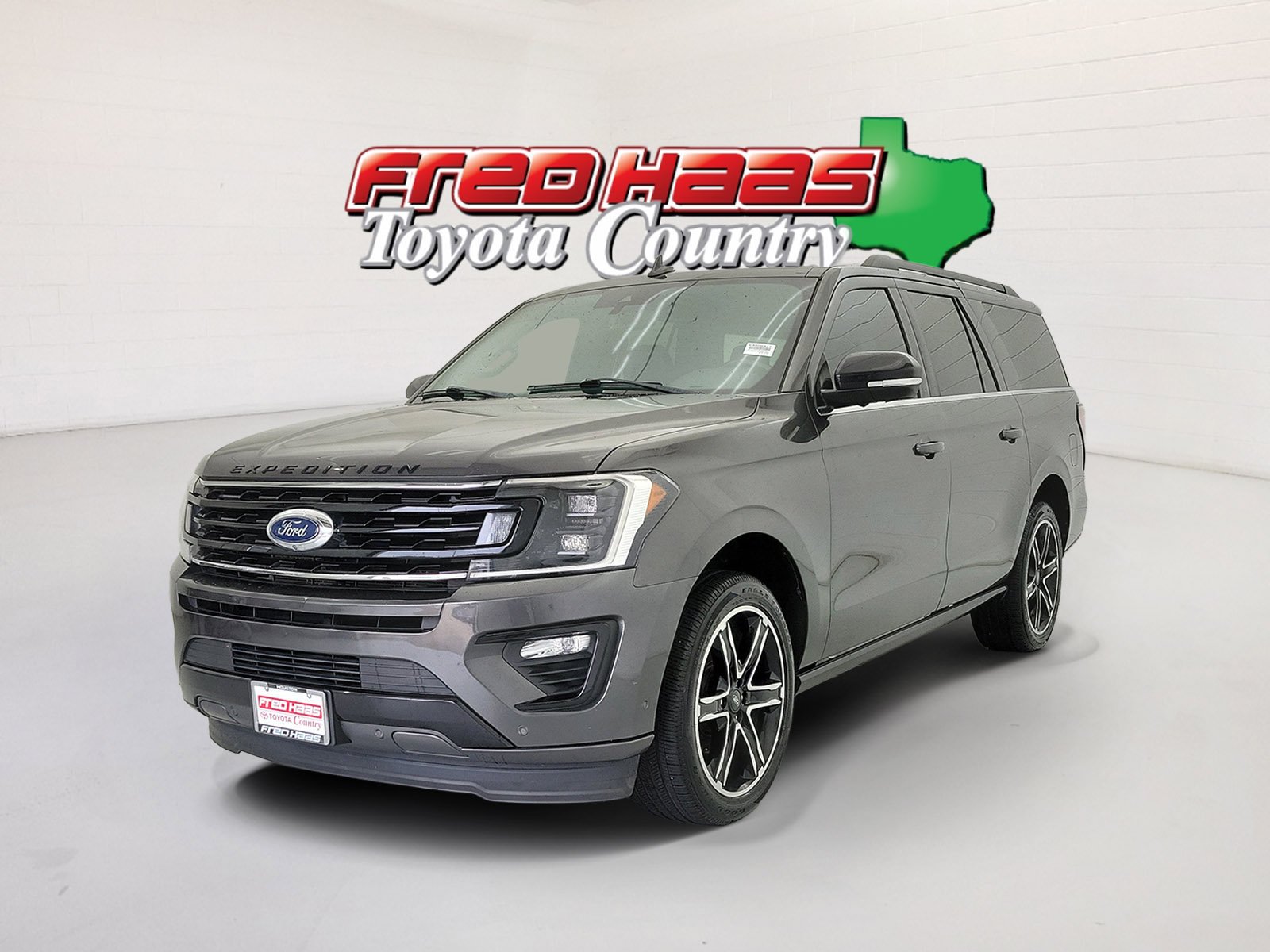 Used 2021 Magnetic Ford Limited image 1