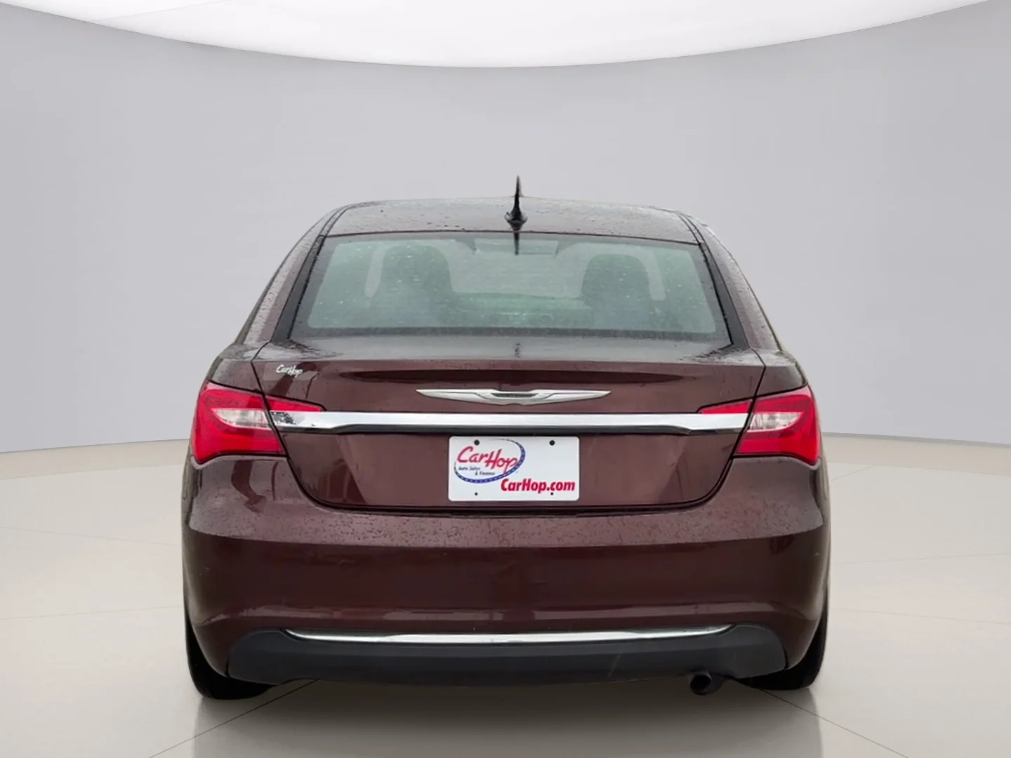 Used 2013 Brown Chrysler TOURING image 4