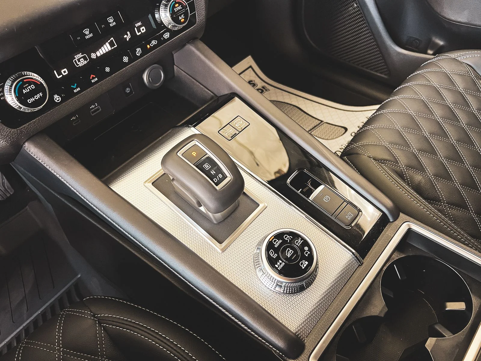 New 2026 Black Nissan Platinum image 12