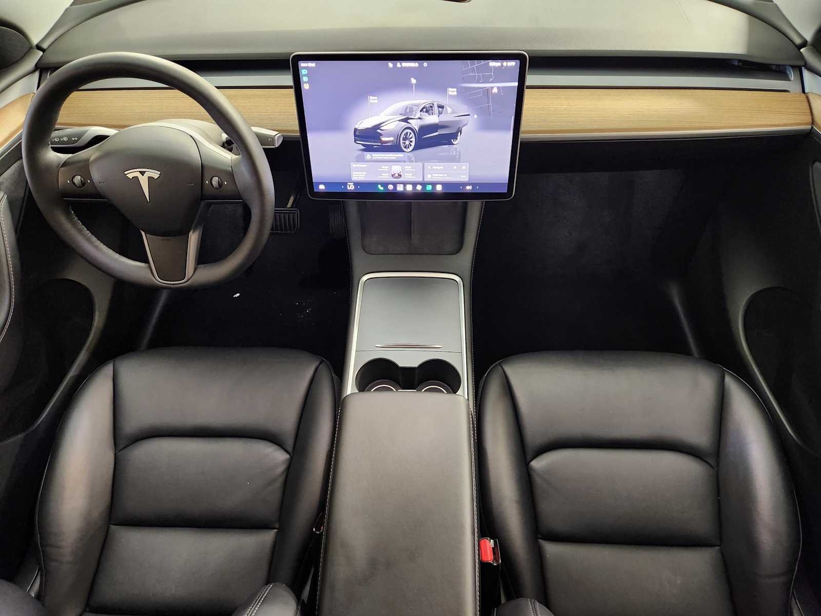 Used 2023 Solid Black Tesla Long Range image 4