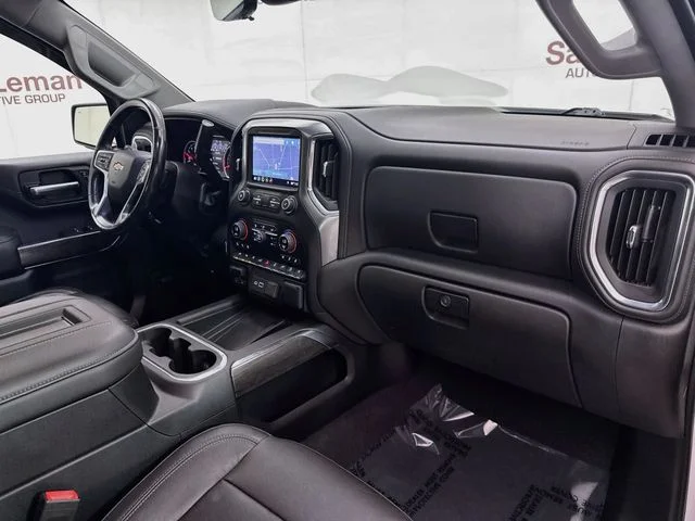 Certified Used 2019 Iridescent Pearl Tricoat Chevrolet LTZ image 31
