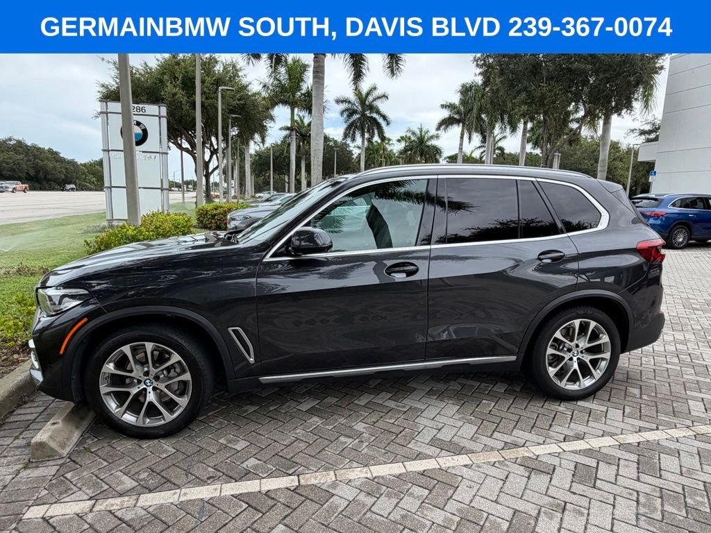 Used 2020 Dark Graphite BMW xDrive40i image 17