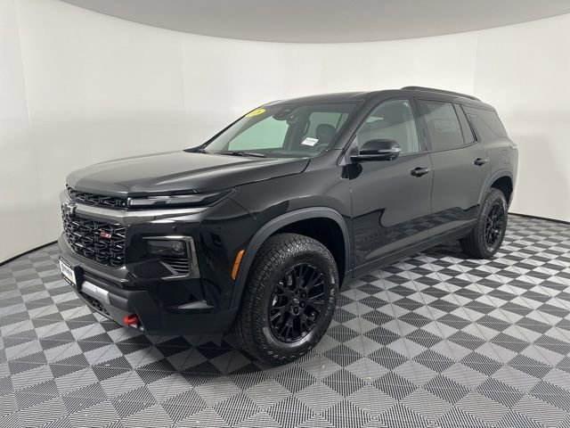 New 2026 Mosaic Black Metallic Chevrolet Z71 image 8