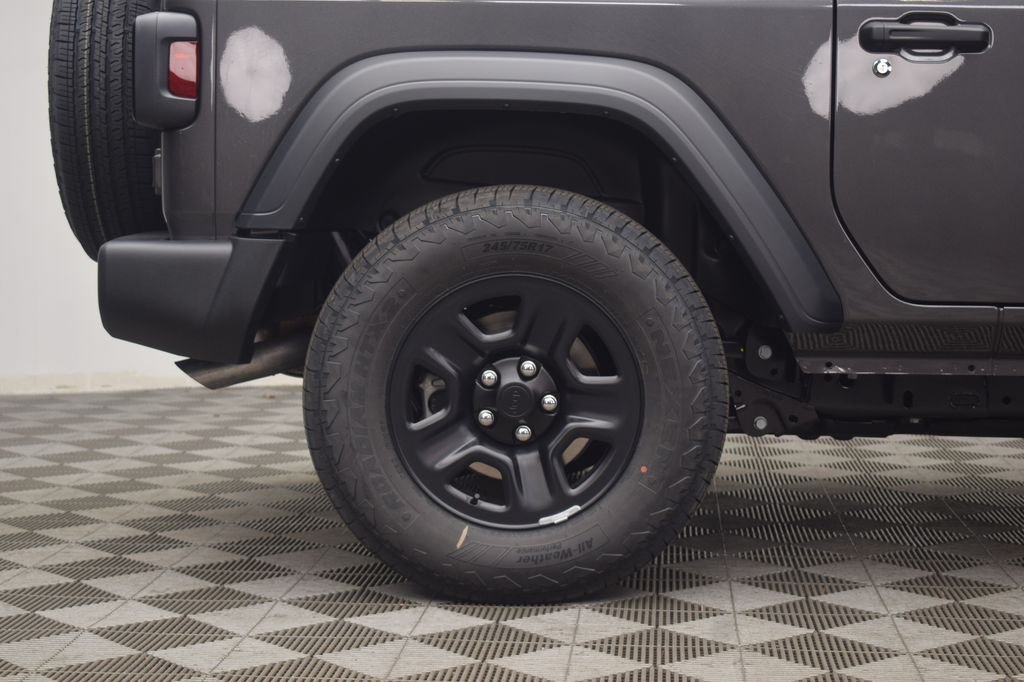 New 2026 Granite Crystal Metallic Clear-Coat Exterior Paint Jeep Sport image 9