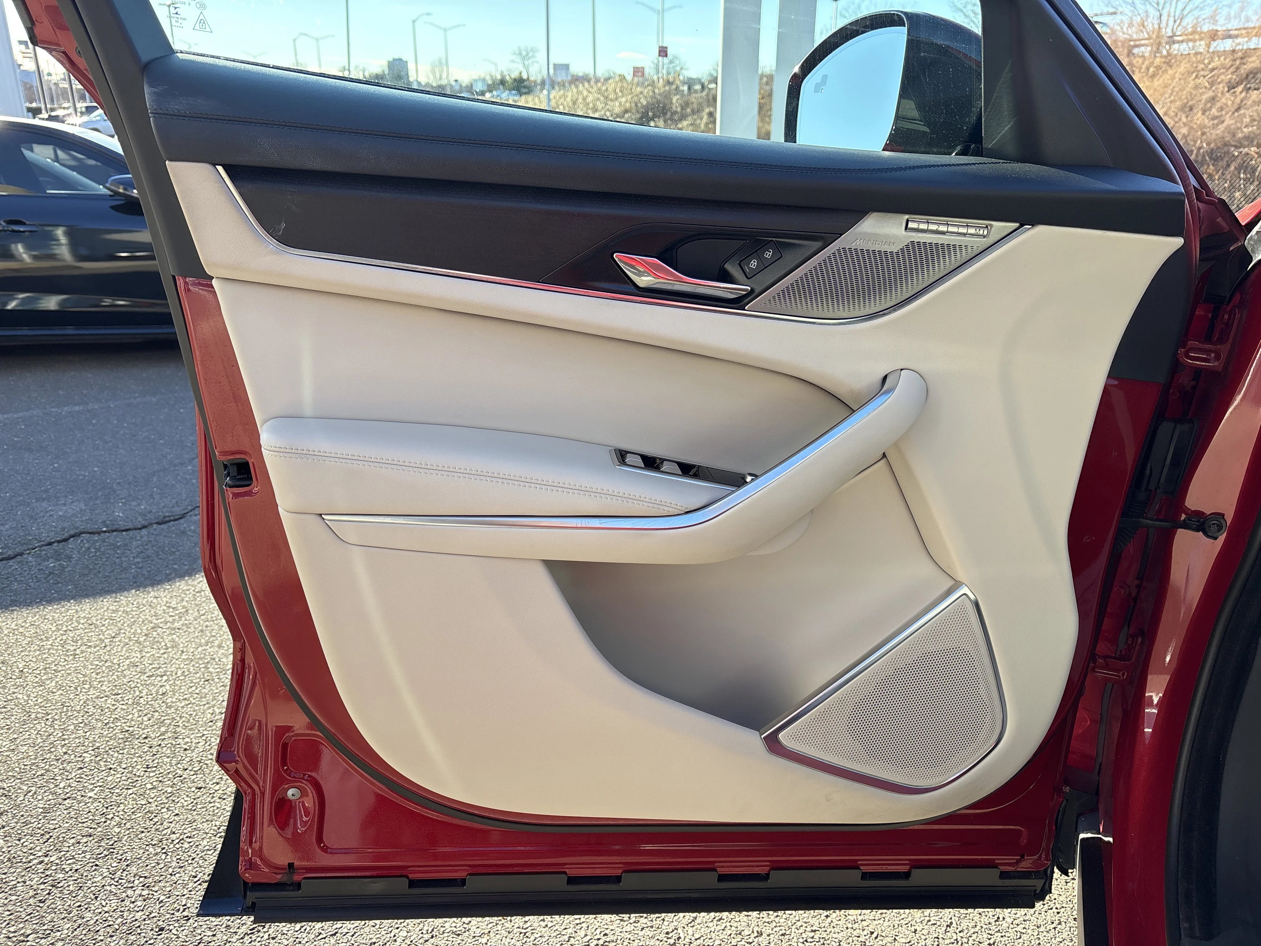 Used 2023 Red Jaguar S image 10