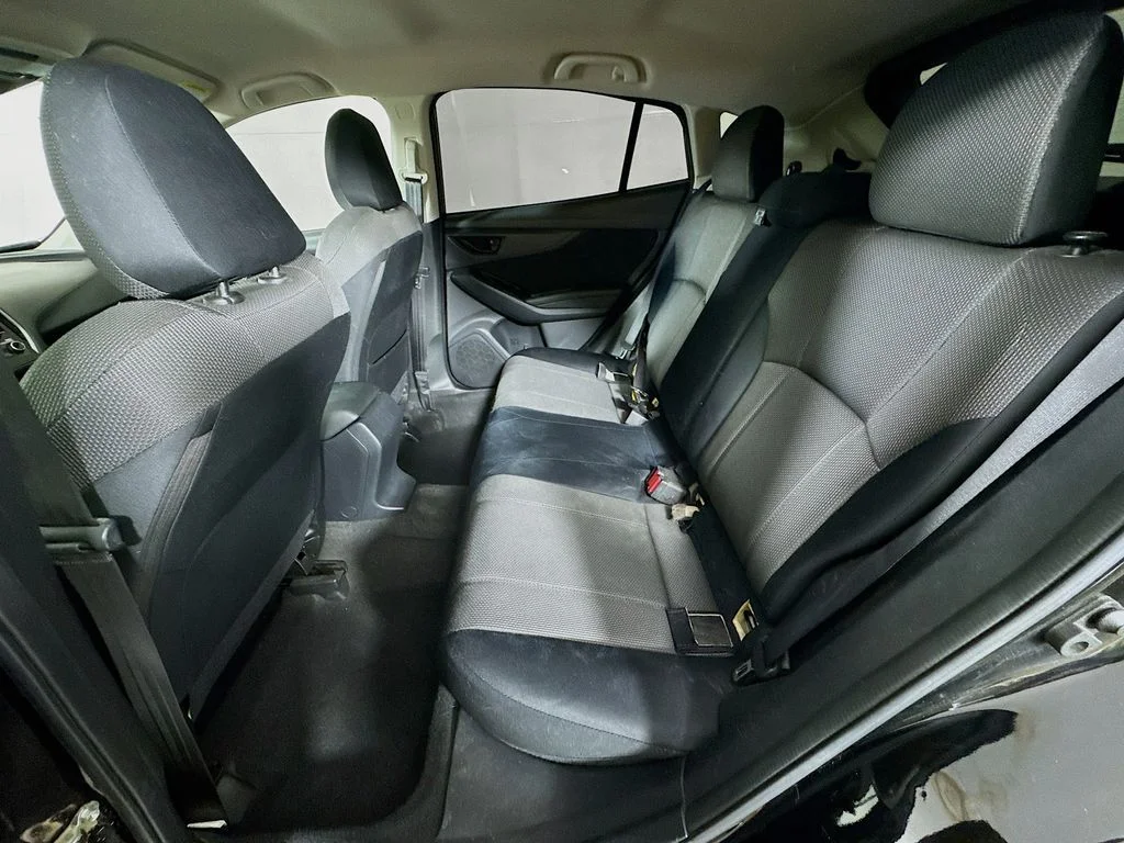 Used 2018 Black Subaru 2.0i image 27