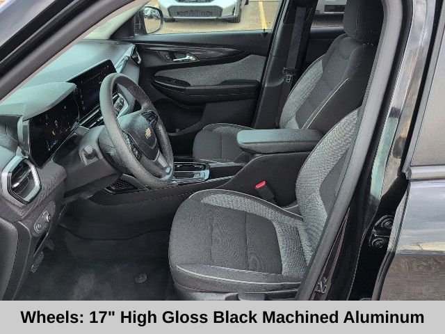 Used 2025 Black Metallic Chevrolet LT image 12